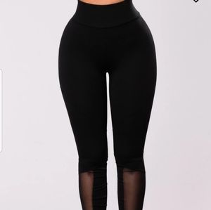 Flexibility Black Mesh Leggings